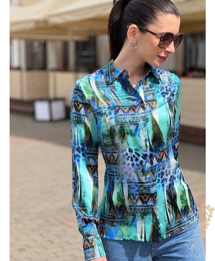 Фотография «Рубашка из натурального шелка» который можно заказать на сайте Splensilk.ru Рубашка из натурального шелка