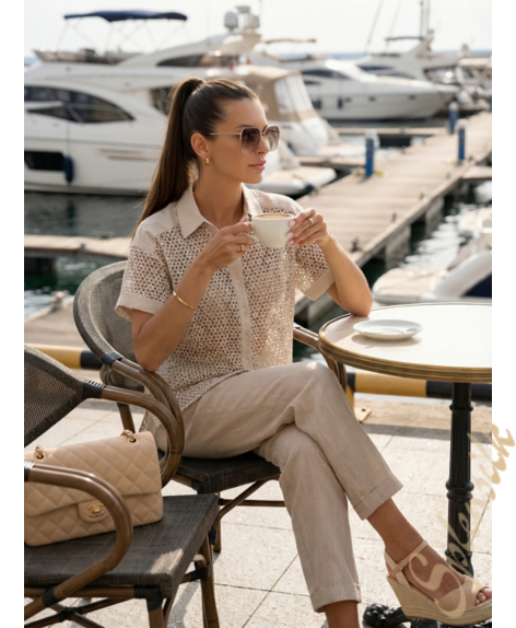 Рубашка из ткани деворе