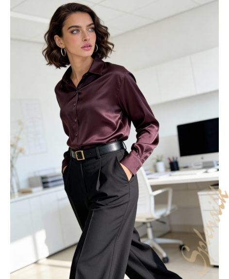 Рубашка из натурального шелка прямого кроя