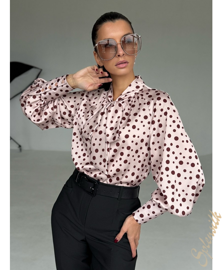 Блузка из искусственного шелка