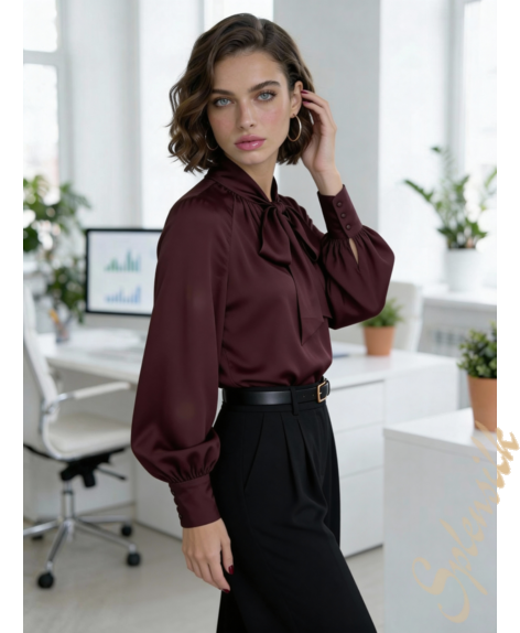 Блузка из искусственного шелка