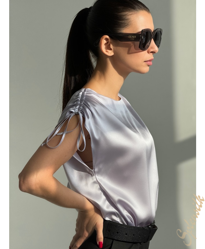 Блузка из натурального шелка