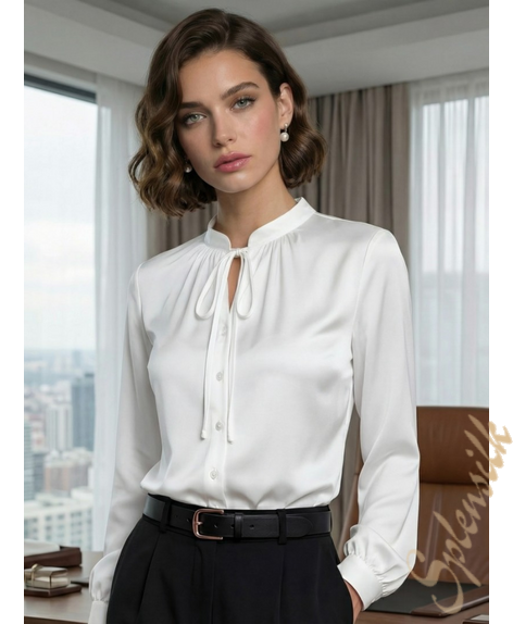 Блузка из искусственного шелка